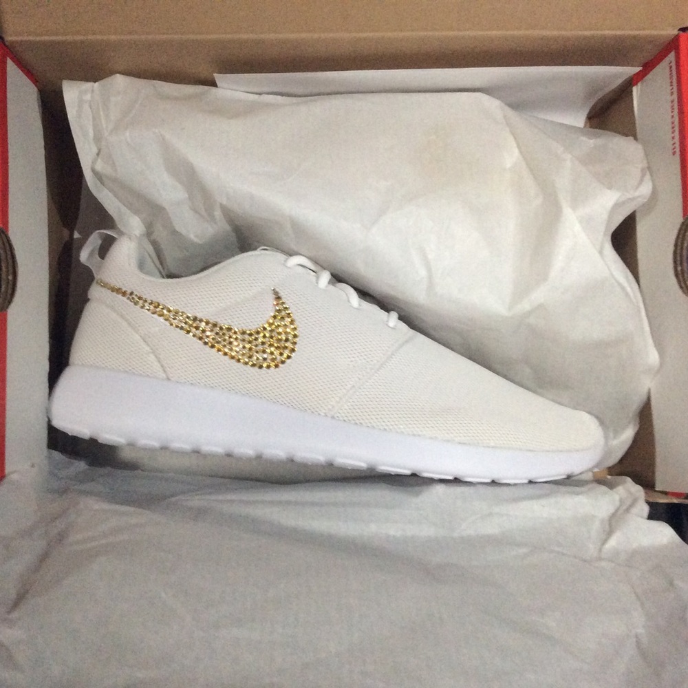 Nike rhinestone shoes